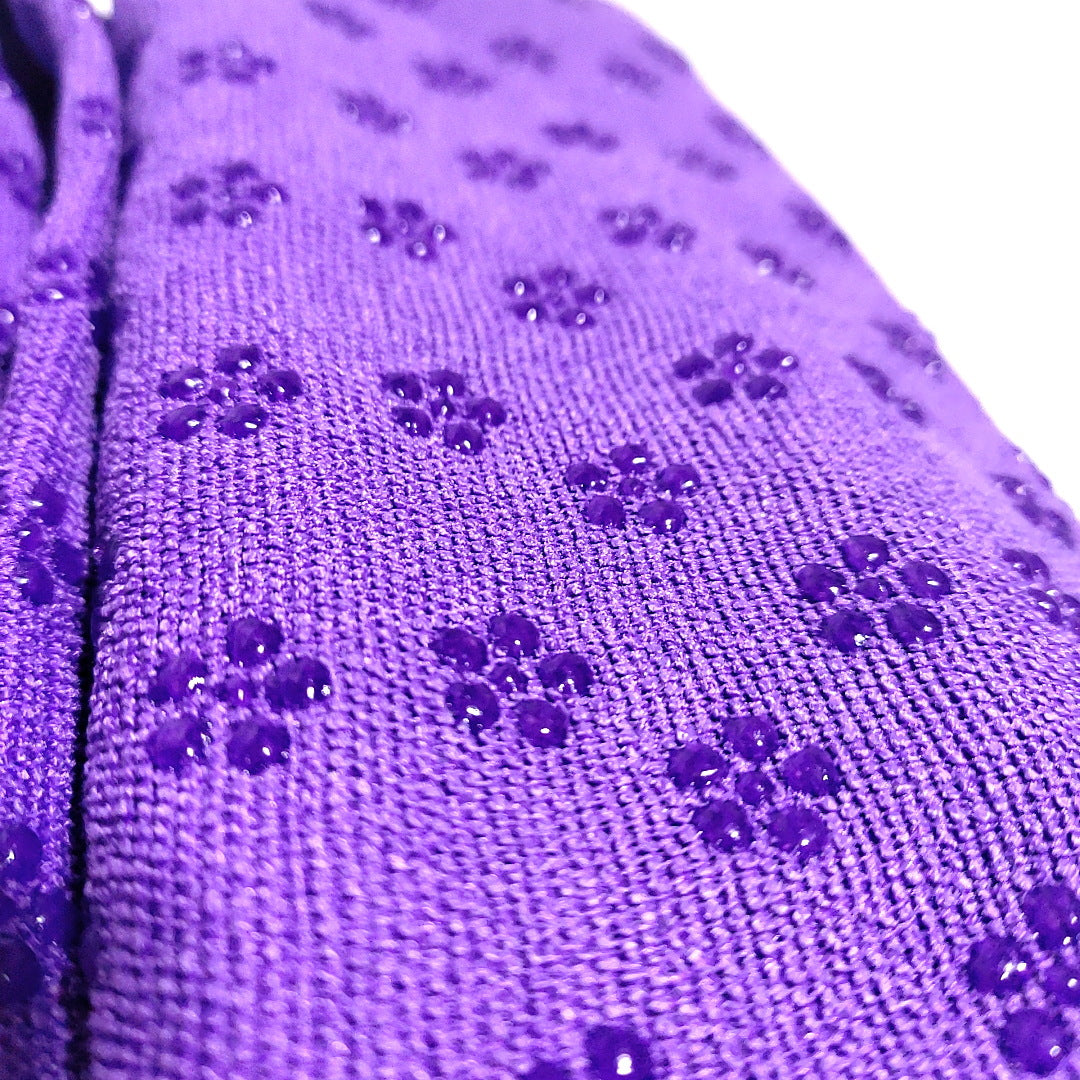 Portable green yoga towel for workouts